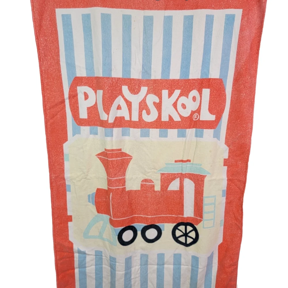 Playskool Vintage Beach Pool Collectible Graphic SPELLOUT Towl